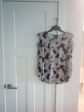 INC International Concepts Black and White Paisley Cold Shoulder Blouse